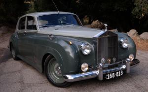 Rolls-Royce Silver Cloud Derelict by ICON '2017